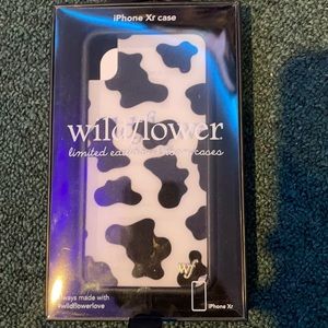 iphone XR wildflower phone case